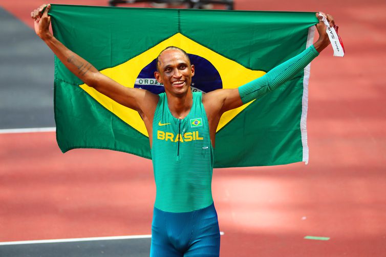 Alisson dos Santos conquista medalha de bronze