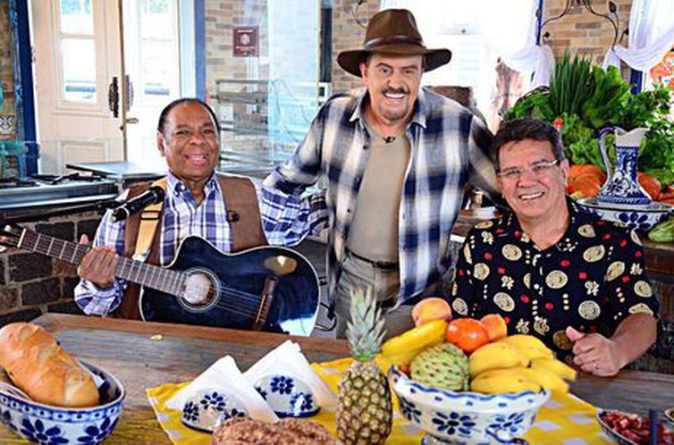 Canto e Sabor do Brasil apresenta especial de Páscoa com bacalhoada