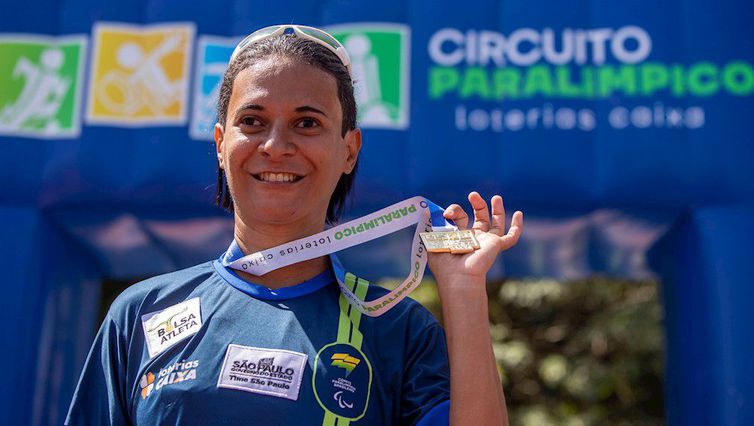 Jerusa Geber bate recorde mundial nos 100m no Cicruito Caixa - em 26/03/2026