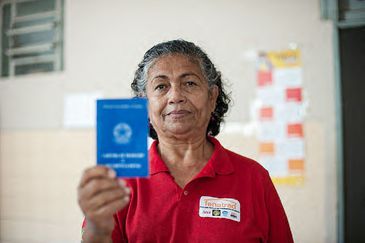 Brasília (DF) - PEC das Domésticas: 10 anos depois.
A coordenadora geral da Federação Nacional das Trabalhadoras Domésticas (FENATRAD), Luiza Batista.  
Foto: Fenatrad/Divulgaçāo