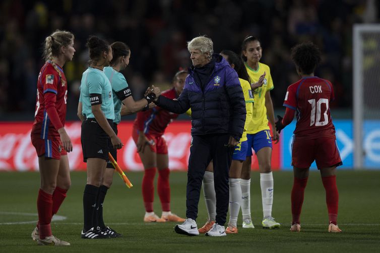 Técnica Pia Sundhage - estreia do Brasil com vitória de 4 a 0 sobre Panamá - em 24/07/2023