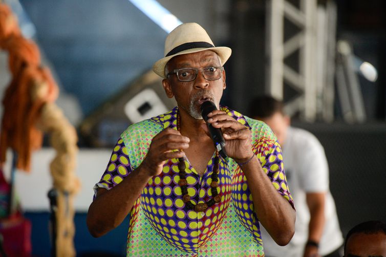 Rio de Janeiro (RJ), 18/11/2023 – O militante do quilombo Raça e Classe, do Rio de Janeiro, Elias José Alfredo durante audiência pública Consciência negra e reparação da escravidão, na quadra da Escola de Samba Portela, em Oswaldo Cruz, zona norte do Rio de Janeiro. Foto: Tomaz Silva/Agência Brasil